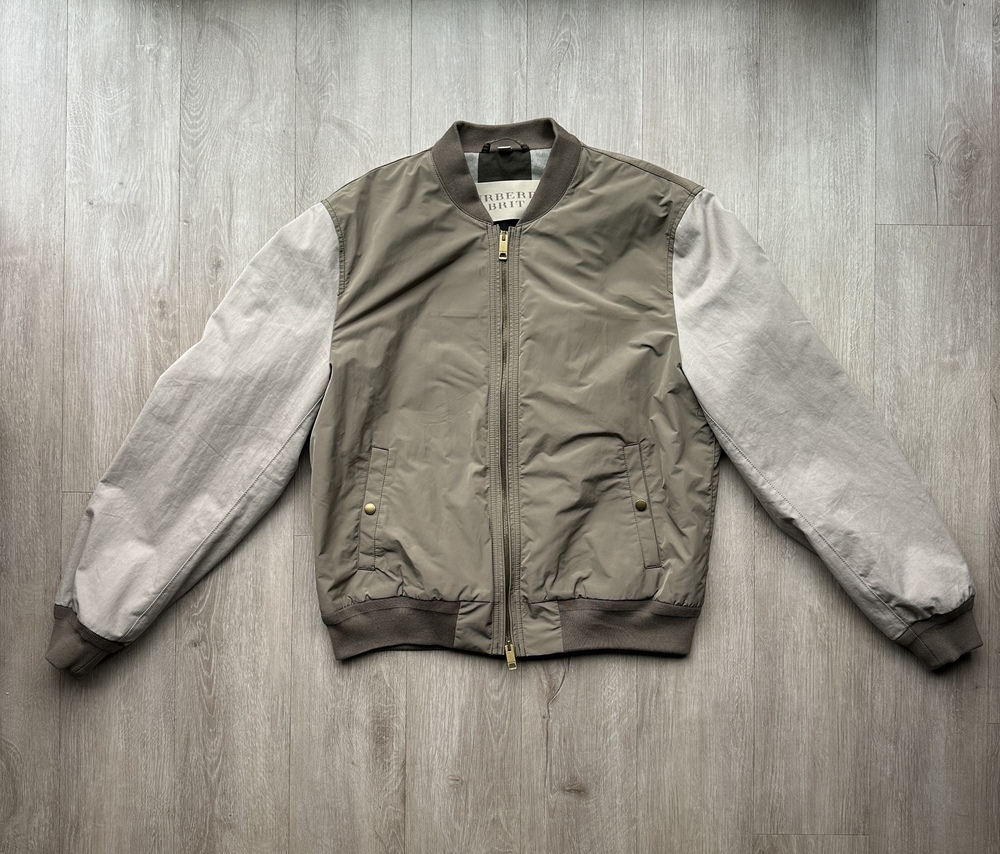 Burberry Men's Brit Two-Tone Bomber Jacket in Olive Green and Beige - XL